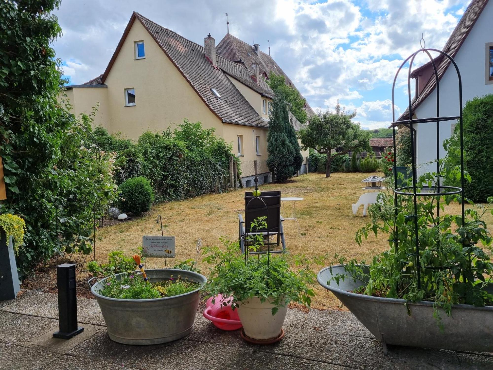 Boutiquehotel Goldene Rose - Self-Check-In Rothenburg ob der Tauber Exterior photo