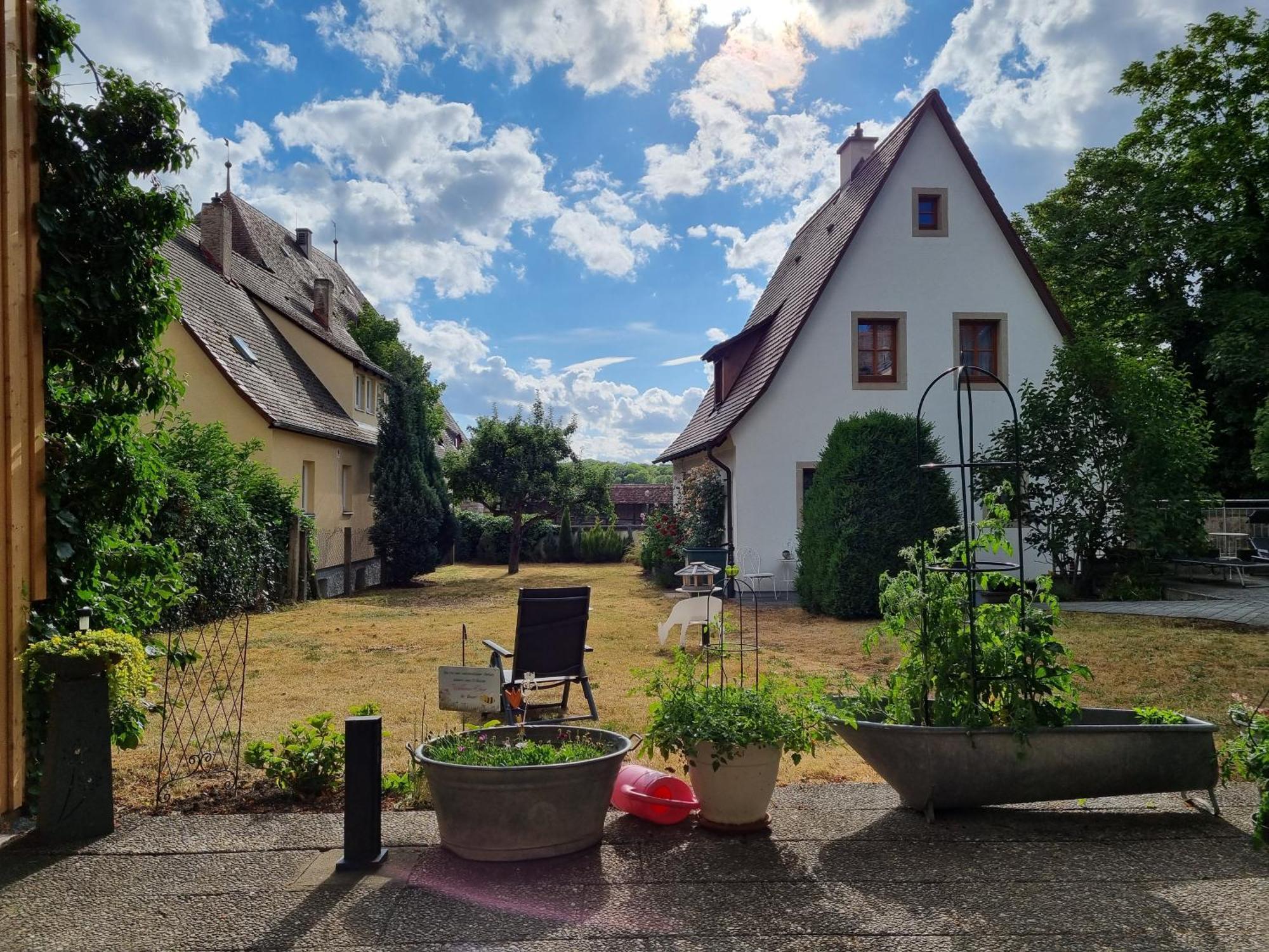 Boutiquehotel Goldene Rose - Self-Check-In Rothenburg ob der Tauber Exterior photo