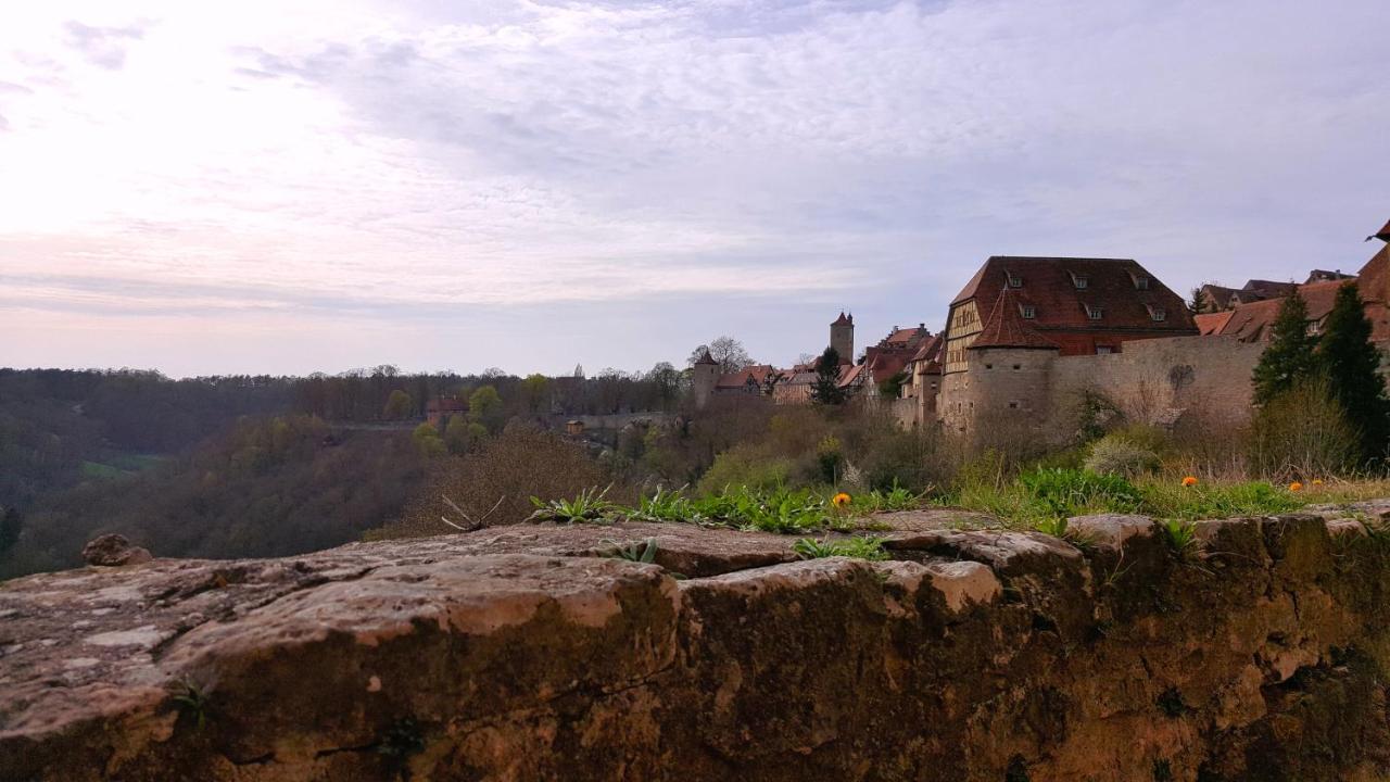 Boutiquehotel Goldene Rose - Self-Check-In Rothenburg ob der Tauber Exterior photo